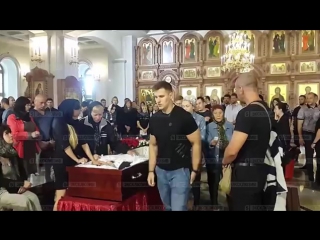 hundreds of people came to say goodbye to andrei drachev (08/24/2017)